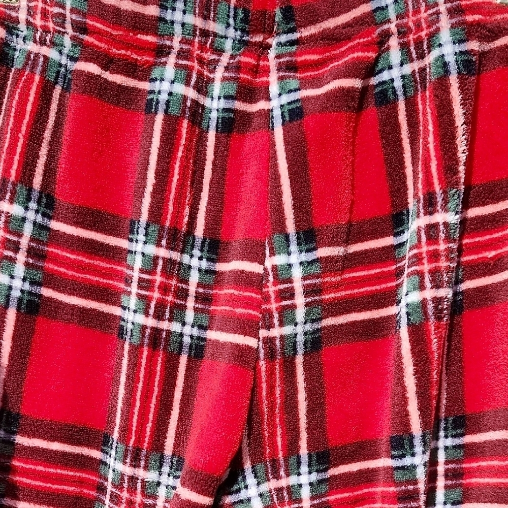 Disney Christmas Red Fleece Pajama Set for Women - Picture 8 of 8